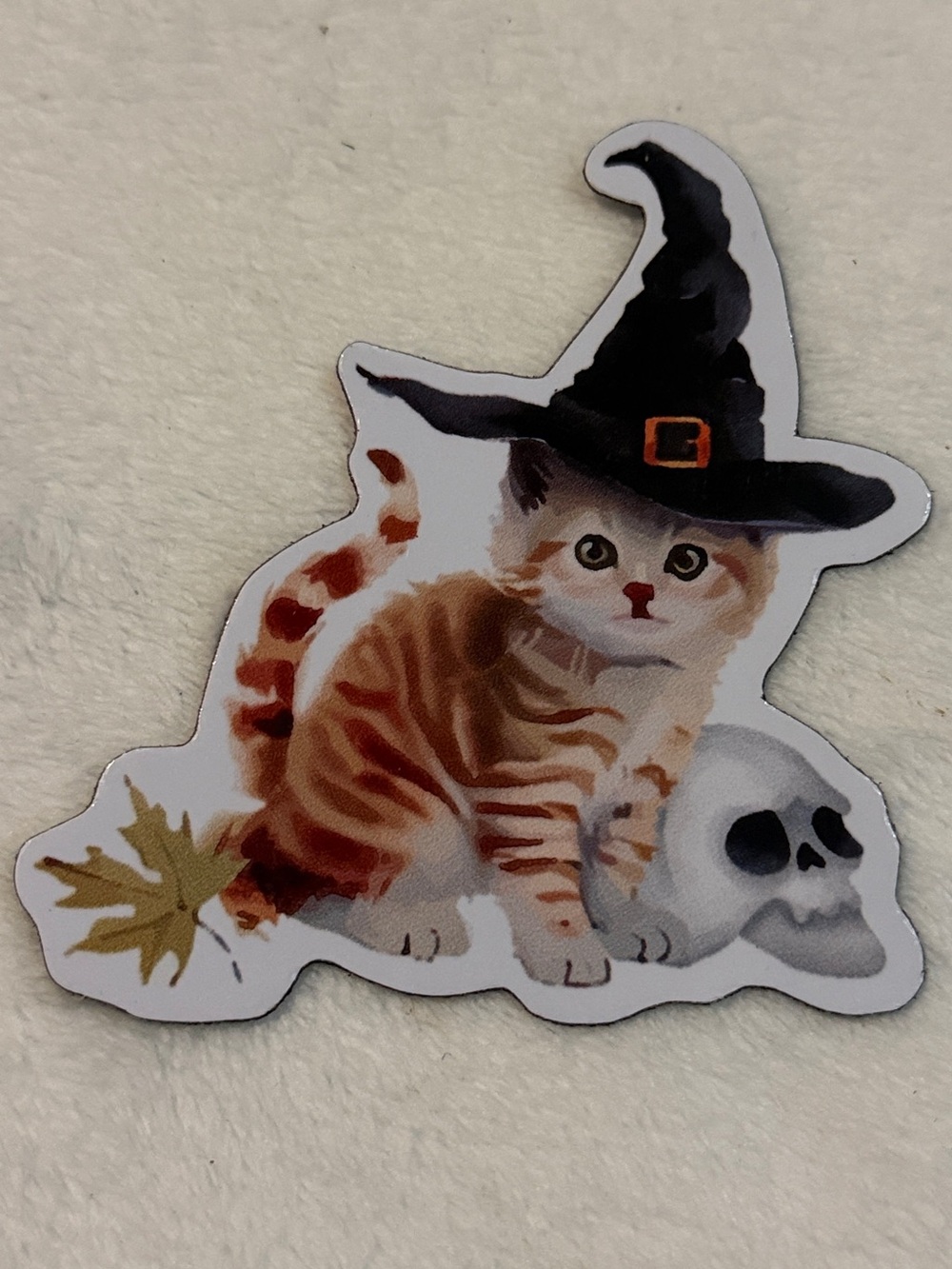 💜 Magnetic Sticker Orange Tabby Kitten with Witch Hat